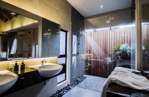 Kampung Lintang Hotel | The Ranee Boutique Suites