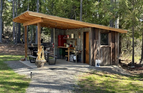 Boundary County RV Rental | The Raven's Nest Teepee . Nestled in the Selkirk Mountain range, in Naples Idaho