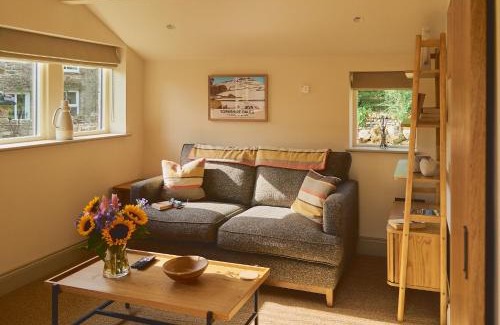 Yockenthwaite House | The Reading Rooms