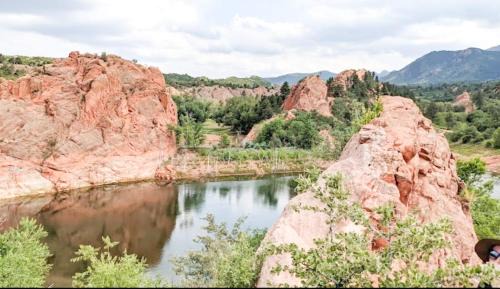 Colorado Springs House | The Red Barn Mountain