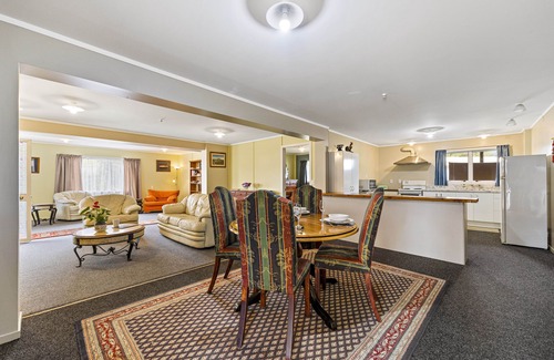 Turangi House | The Red Barn - Turangi Holiday Home