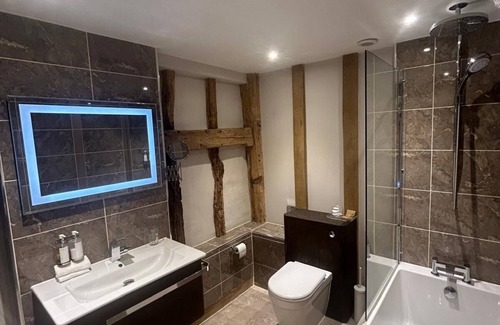 Royston Hotel | The Red Cow Inn