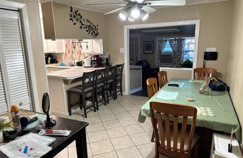 Nederland House | The Red Door Home 3-bedroom house in Nederland Texas. Your home away from home