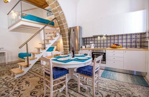 Kallithea House | The red door in Koskinou - Traditional Arch house with modern lines 00000013959
