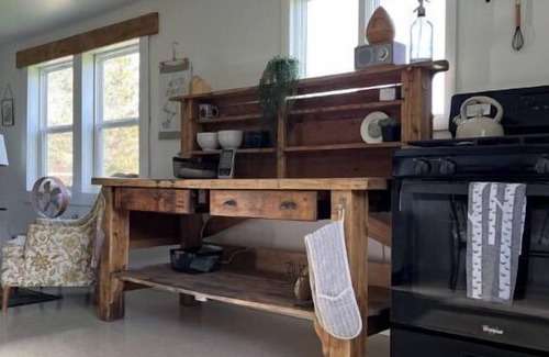 Chassell House | The Red House - modern beautiful Scandinavian style cozy cottage!