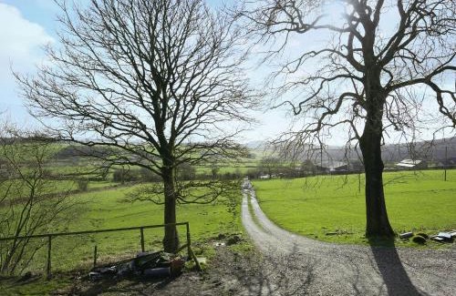 Kingswood House | The Red House - Uk39234