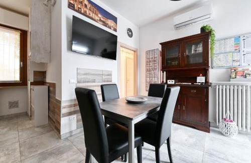 Sud-Ovest Apartment | The Red House - Verona Holiday & Business