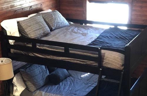 Marion Cabin | The Red Wilderness Cabin, sleeps up to 6