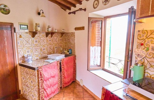 Casciano di Murlo Apartment | The Red Woodpecker