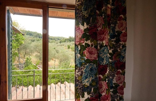Casciano di Murlo Apartment | The Red Woodpecker