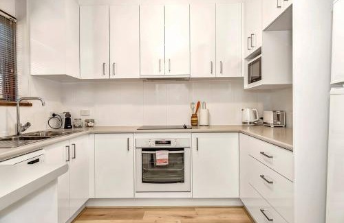 Norwood Apartment | 'The Redstone' Experience Adelaide's Inner-east