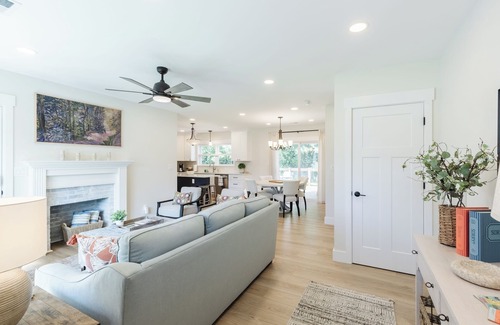 Sans Souci House | The Reedy Retreat- Modern 2BR/2BA Gem | Renovated | Walkable | Near Downtown & Swamp Rabbit Trail