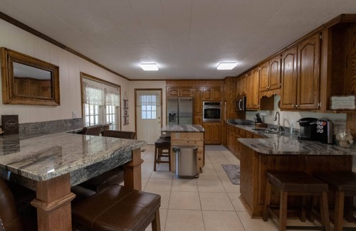 Fackler House | The Reel Therapy Lakehouse