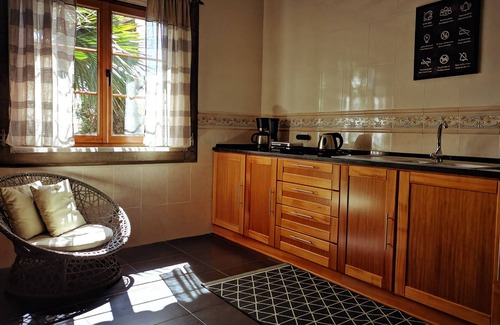 Angra do Heroismo House | ★ The Refuge ★ Ideal Families | Loft | Wood oven | Along Silveira Beach Area