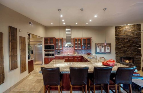 Fountain Hills House | The Refuge Summary: W