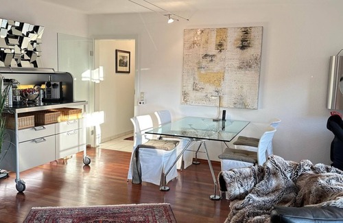 Wehrda Apartment | The Refugium: The noble retreat - Exclusive vacation apartments and business