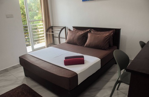 Kollupitiya Hotel | The Regent Grand Hotel - Galle Face