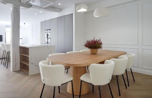 San Sebastian Centro Apartment | The Rentals Collection - Opera