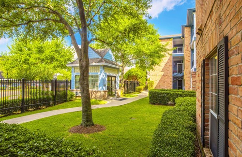 Texas Medical Center Apartment | The Reside