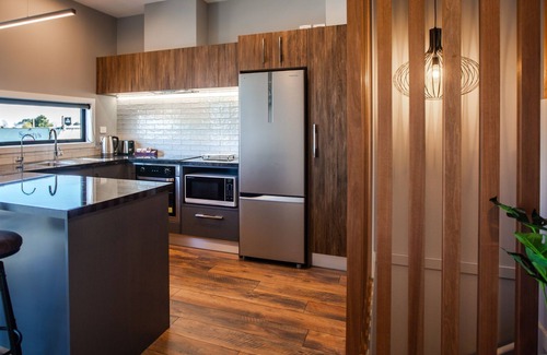 Fitzroy Apartment | The Residence Apartment Seven with Spa Bath
