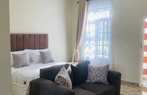 Harare Cabin | The Residence Hills Lodge