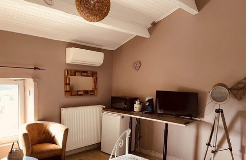 Chamaret Bed & Breakfast | The residence of aromas