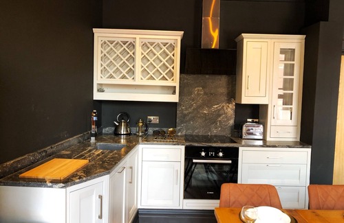 North Shore Apartment | The Residence Suite Sasco Apartments