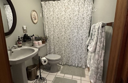 Baraboo House | “The Rest Is History” : Mary’s Room