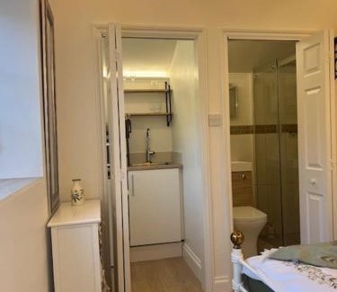 Angmering Apartment | The Resting Shepherd