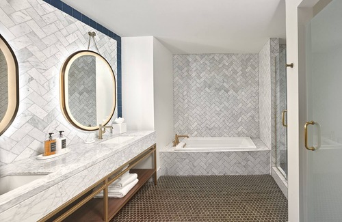 Downtown Asheville Hotel | The Restoration Asheville