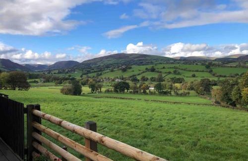 Oswestry House | The Retreat