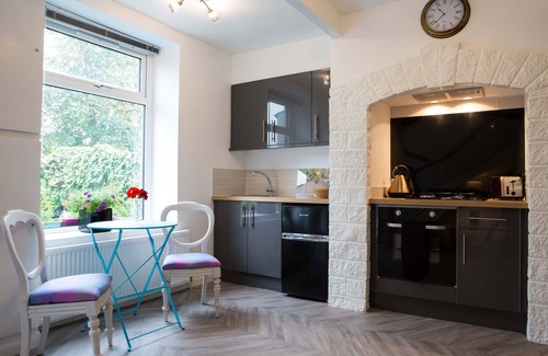 Ainley Top House | The Retreat. A secluded place.
