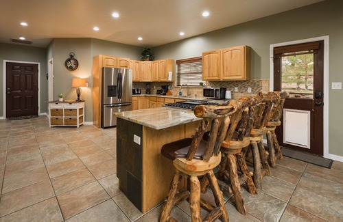 Forest Lakes House | The Retreat at Forest Lakes | Hot Tub, Pet Friendly, Privacy, Near Town/Lakes