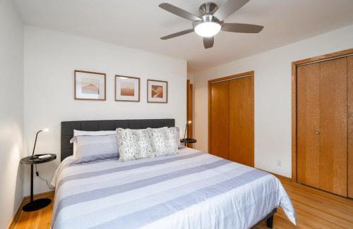 Linden Hills House | The Retreat at Linden Hills