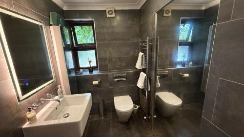 Blaenavon House | The Retreat at Little Oaks