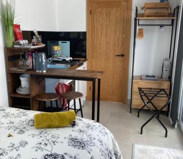Coed-Y-Paen Apartment | The Retreat at Llandegfedd View