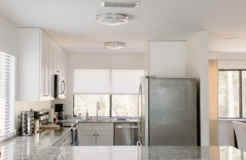 Isle of Palms House | The Retreat close to Mayo Clinic!