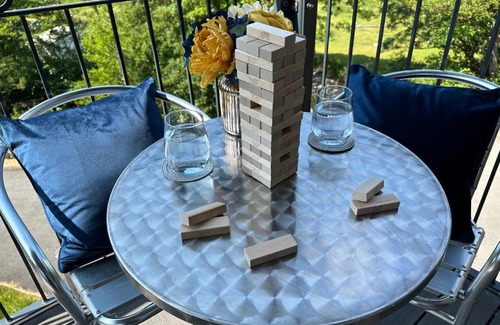 Ainley Top Apartment | The Retreat