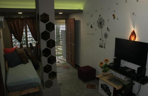 Ketoyong House | The Retreat Homestay