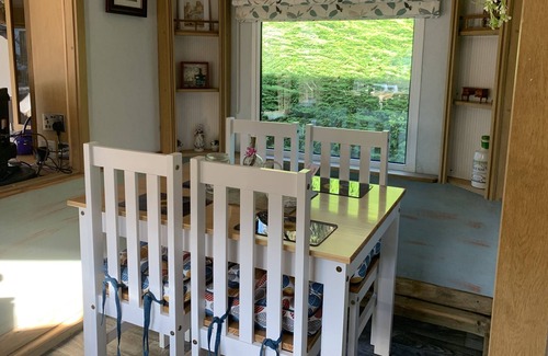 Hunspow Ski Chalet | The Retreat is a cosy place just for 2, An Adults only rural Holiday Home