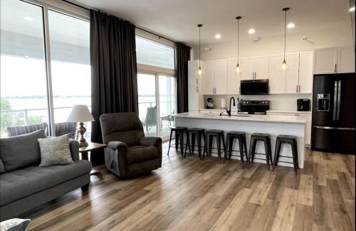 Watertown Apartment | The Retreat on Lake Kampeska