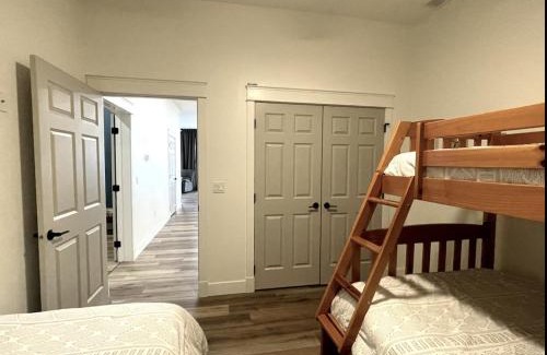 Watertown Apartment | The Retreat on Lake Kampeska