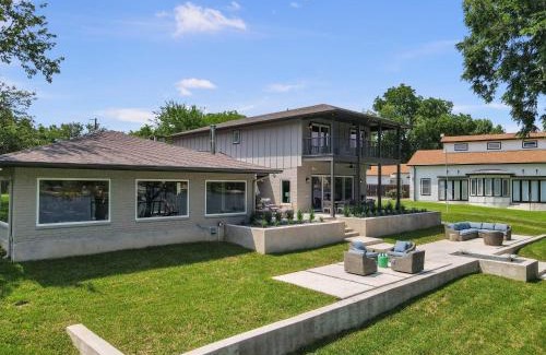 Marble Falls House | The Retreat on Lakeshore with Concierge Services