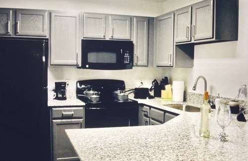 The Woodlands Apartment | The Retreat Stay