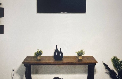 The Woodlands Apartment | The Retreat Stay