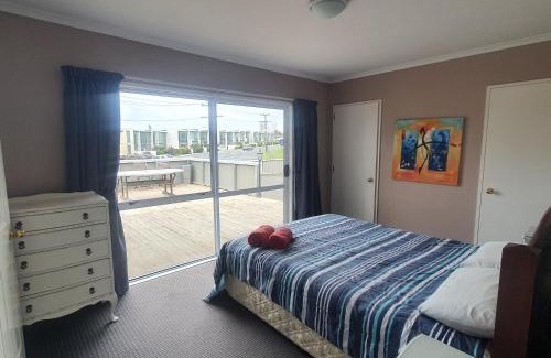 Taupo House | The Retreat Taupo