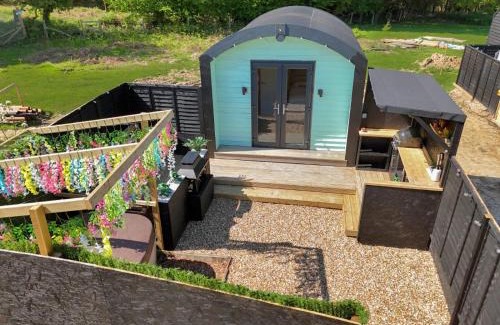 Robertsbridge Other | The Retreat @The Outside Inn