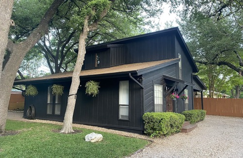 Austin Lake Estates House | The Retreat