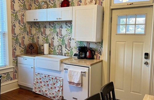 Mansfield House | The Retro House at Hancock Heights