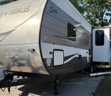 Sevierville House | The Revere at Douglas Lake- Camper on the Lake